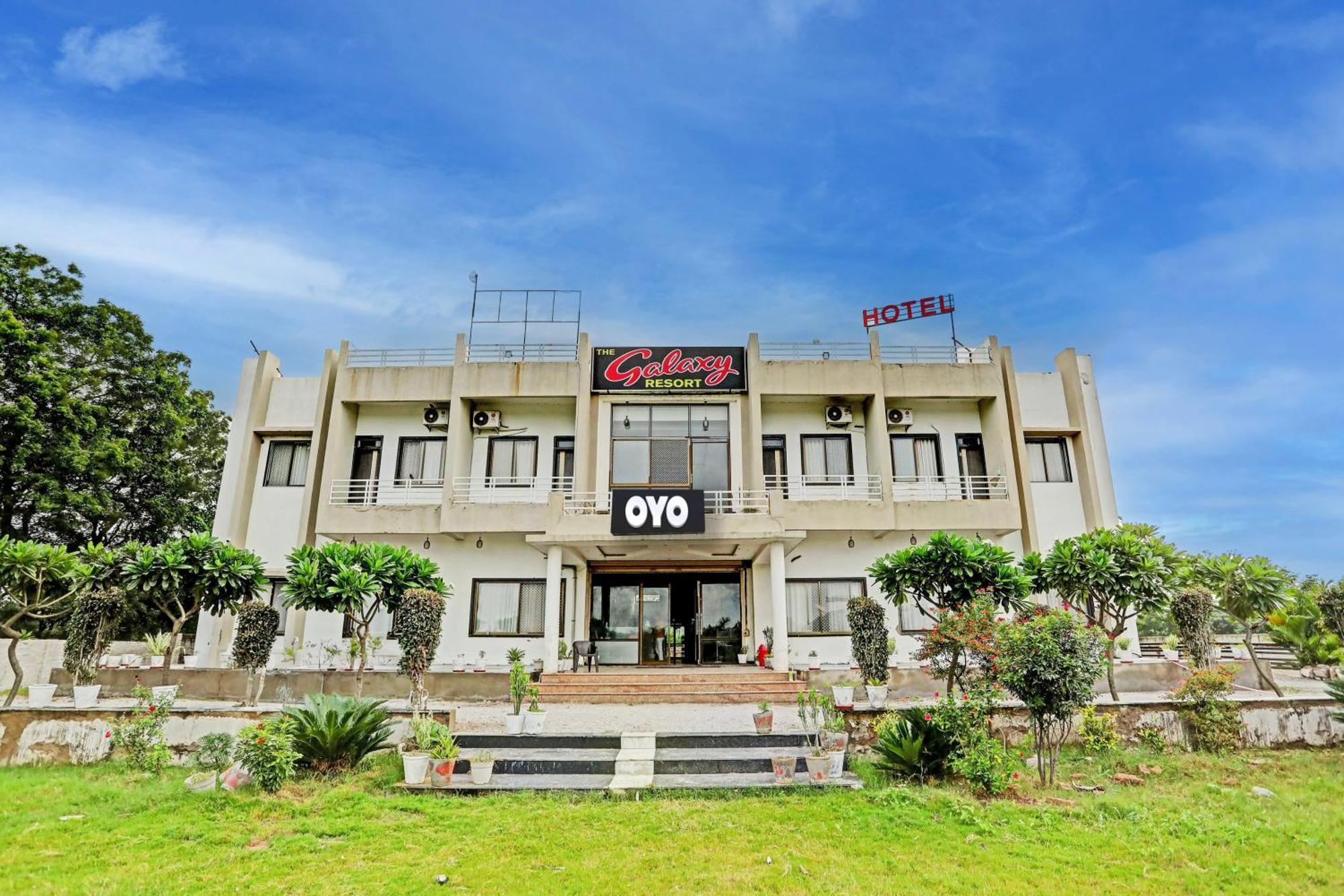 Collection O The Galaxy Resort Nāthdwāra Dış mekan fotoğraf